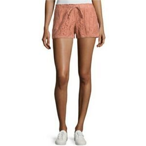 Rewind Juniors' Rewind Lace Shorts
